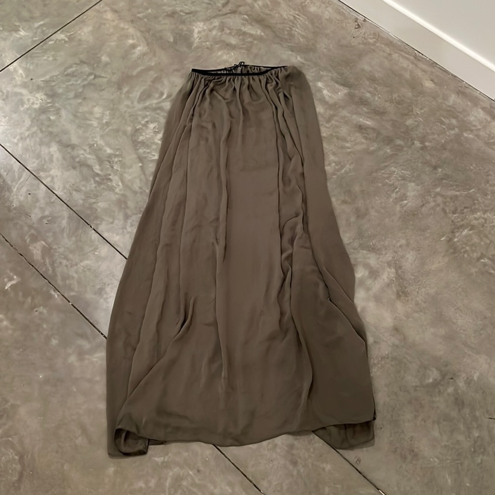 Zara - olive green flowy maxi skirt